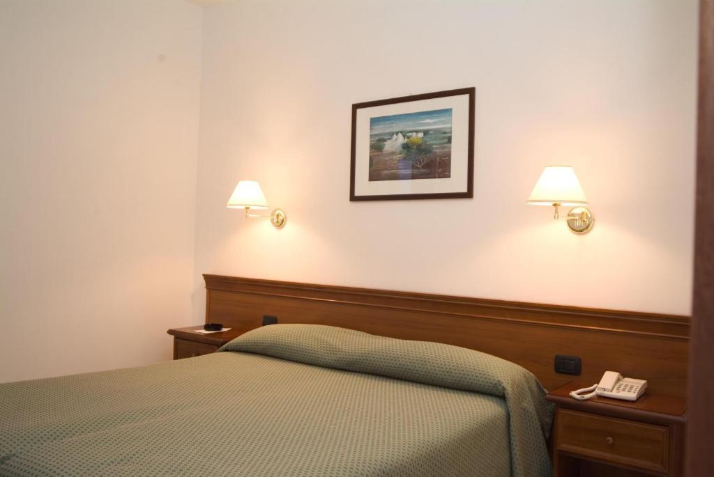 Hotel Ramapendula Alberobello Oda fotoğraf